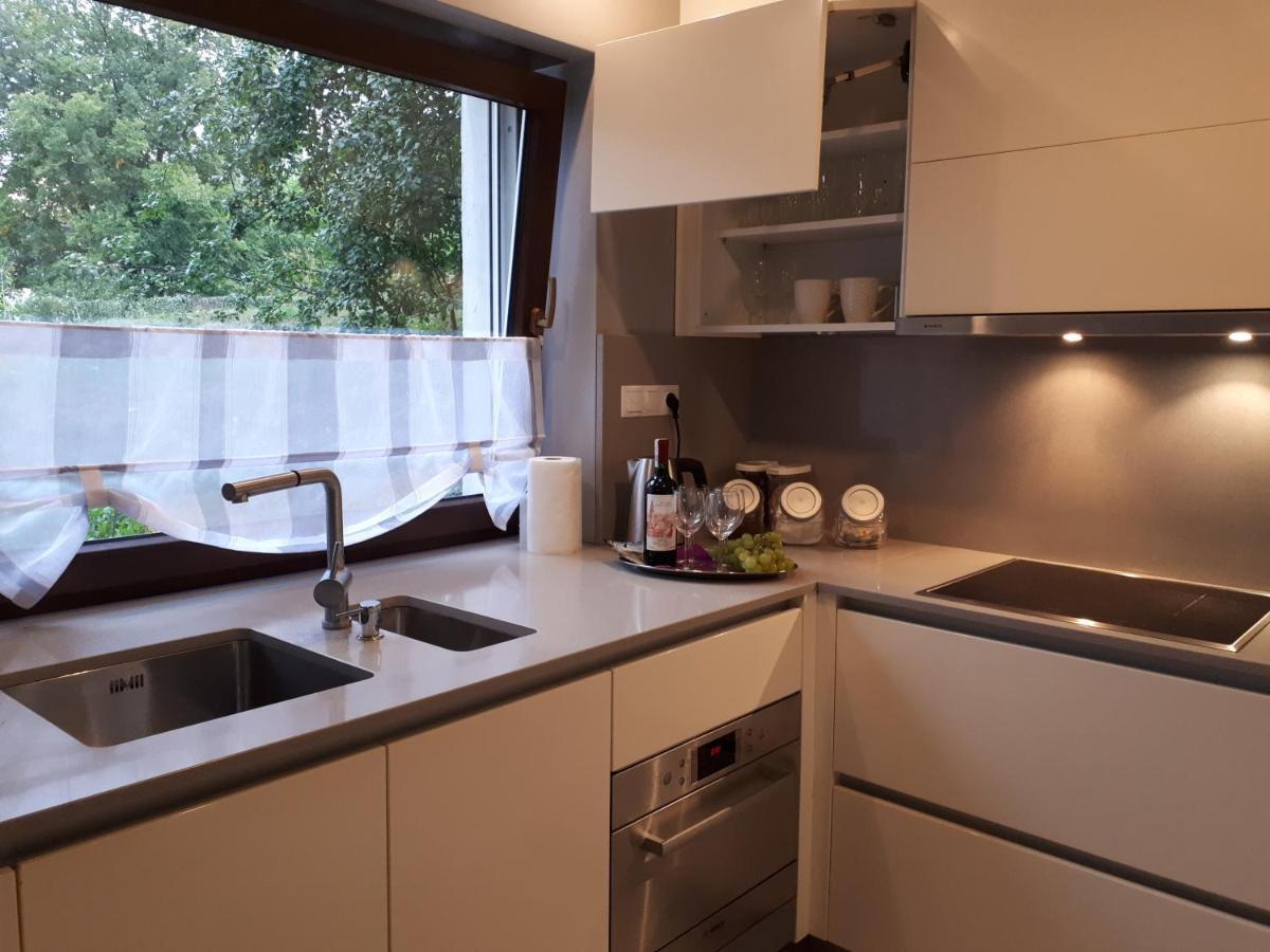 Apartamenty Centrum- Kochanowskiego -Dawniej Two-Bedroom Apartment Zielona Gora  Bagian luar foto